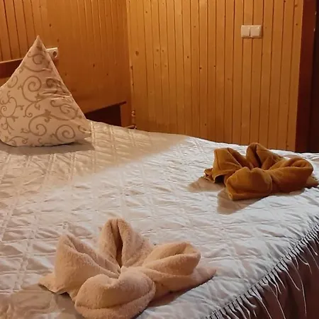 Dacia Hotel *